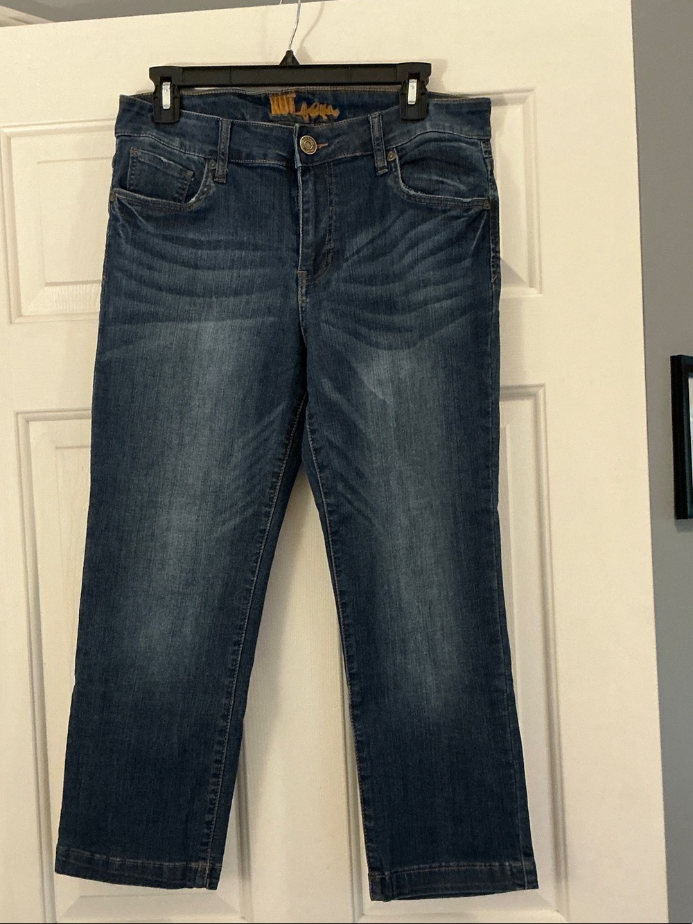 Kut from the Kloth Women’s Dark Blue Cropped Ankle Jeans size 10